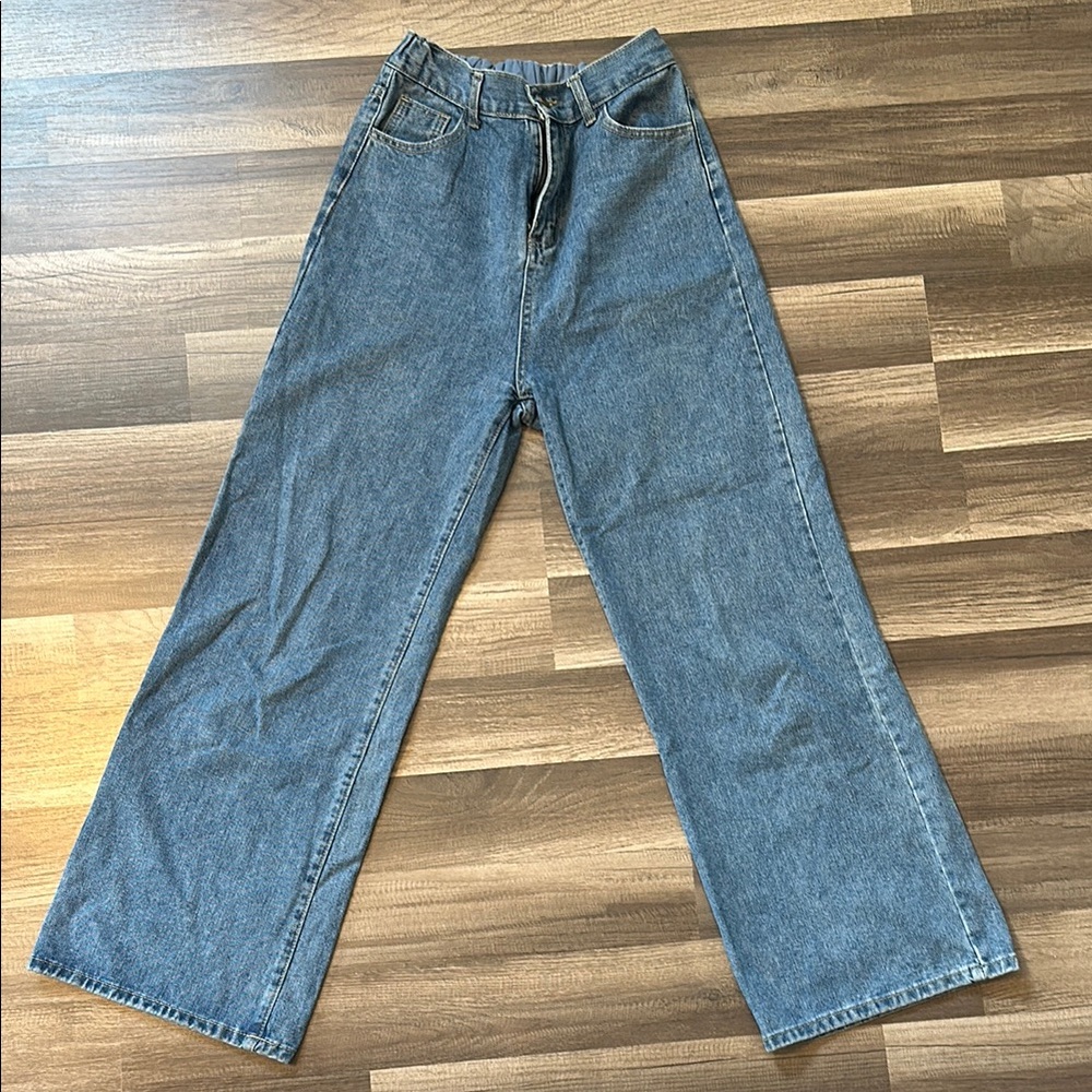 Wide-Leg Blue Denim Jeans